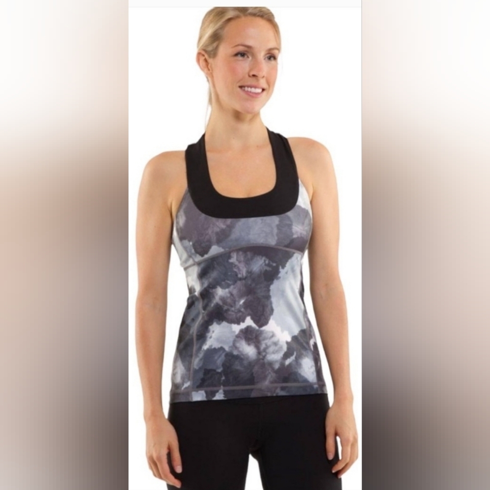 ⚡️Lululemon Athletic Tank Top Size 10